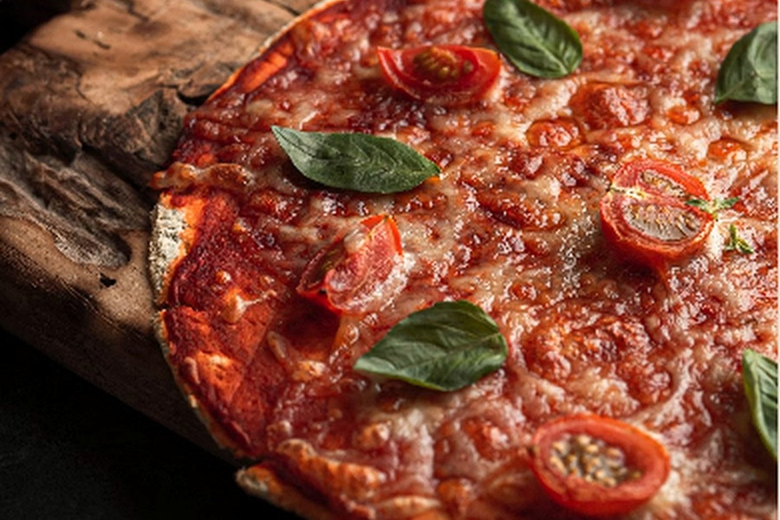 Tomato and basil pizza